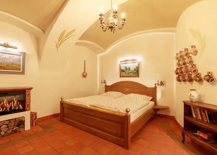 Bed & Breakfast Beerland - At The Golden Lamb Plzeň